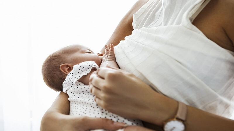 Cold Medicine While Breastfeeding: A Helpful Guide for Nursing Parents